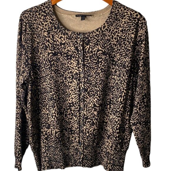Lane Bryant Animal Print Button Front Sweater Cardigan Long Sleeve Size 18/20 - Picture 14 of 14